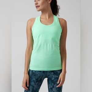 Athleta Momentum Seamless Tank